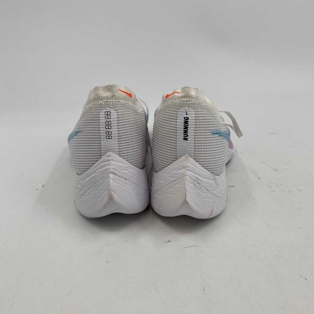 Nike White Red Athletic Shoes | Size 8 - Picture 4 of 7